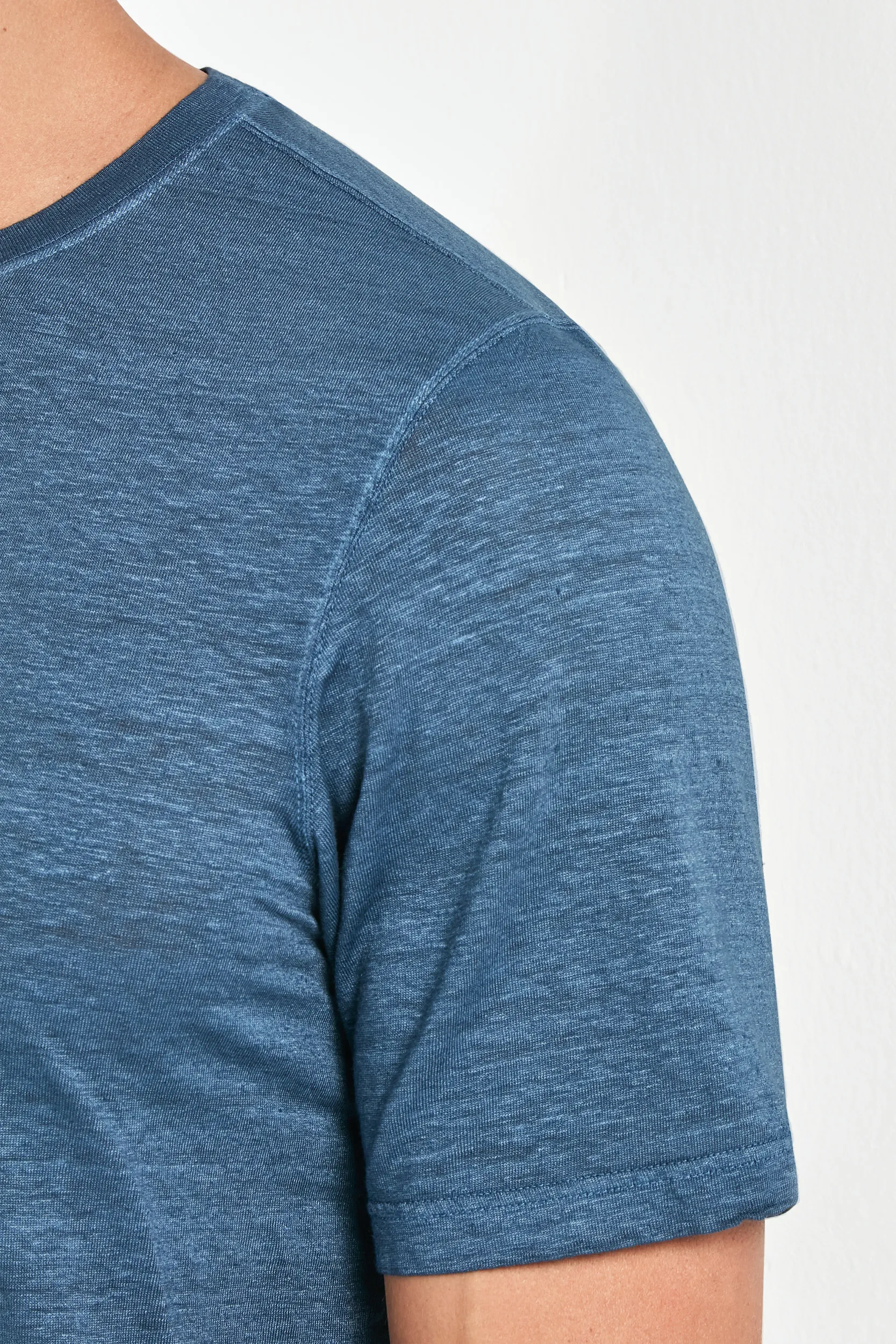 Blue linen t-shirt - Made in Italy - Image 3